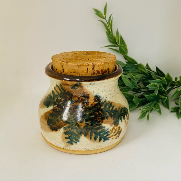 Vintage Handmade Lidded Pottery Jar Signed B. Walsh Speckled Leaf Fern Pine Cone - Picture 1 of 10